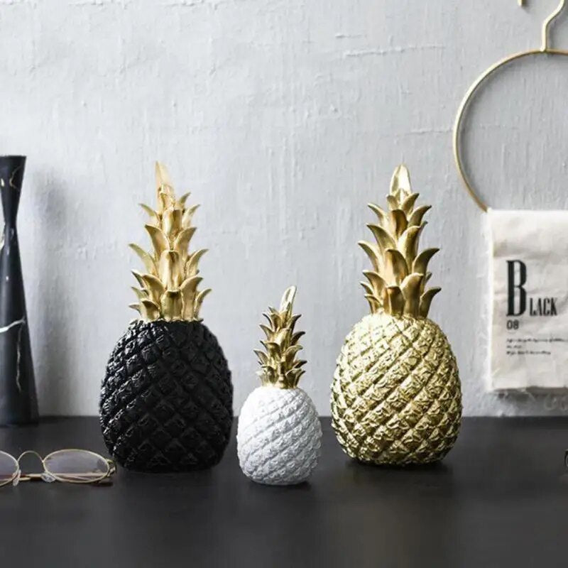 Golden Pinneapple Decor